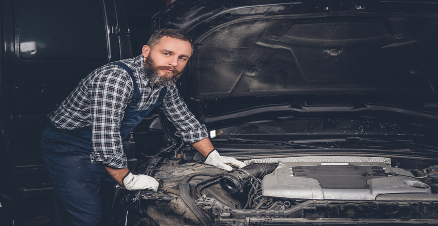 Second-hand parts: professional repairers must suggest you that